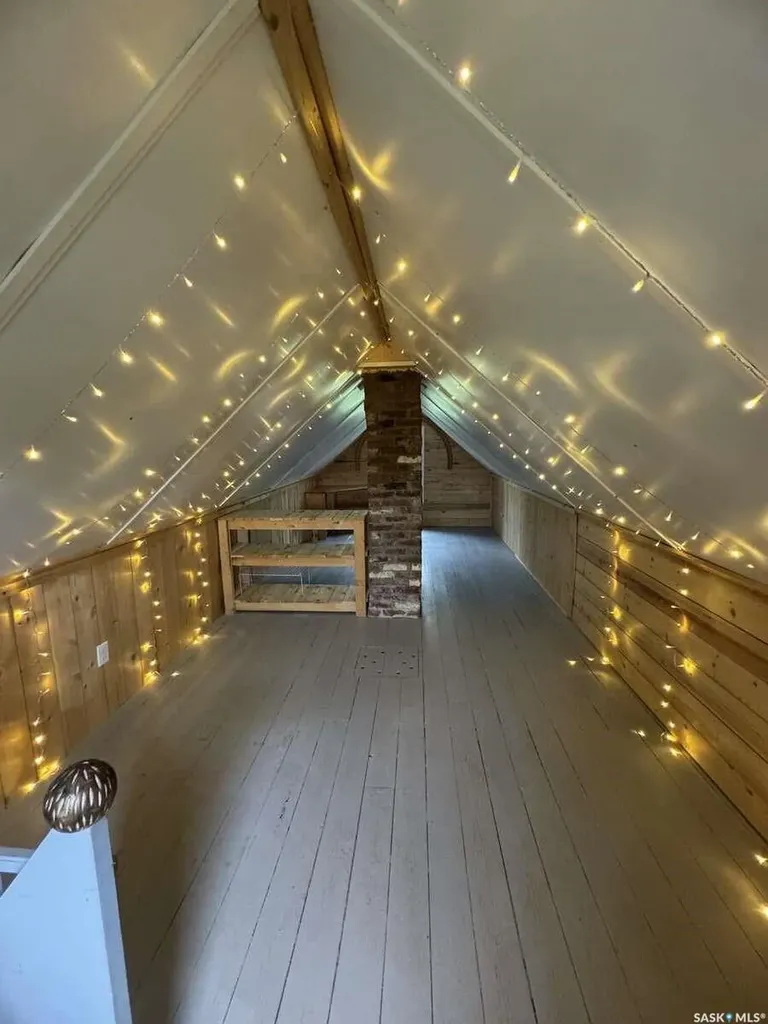 114 3rd Avenue Climax SK S0N 0N0