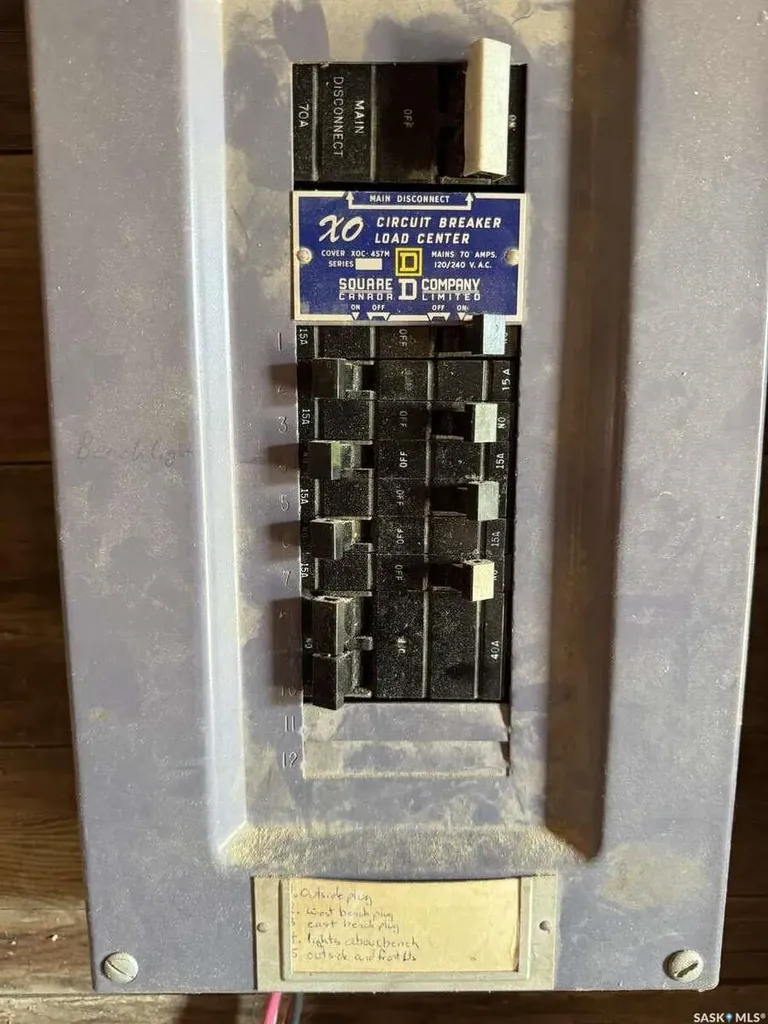 114 3rd Avenue Climax SK S0N 0N0