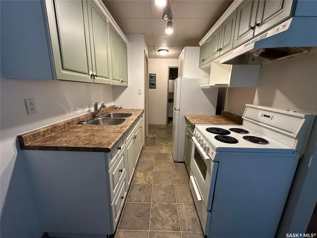 113 3rd Street E St. Walburg SK S0M 0E2