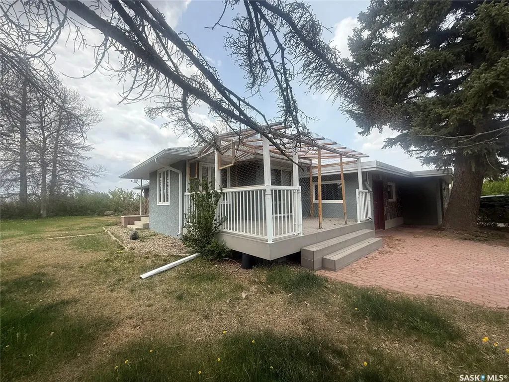 Rural Address Frontier SK S0N 0W0