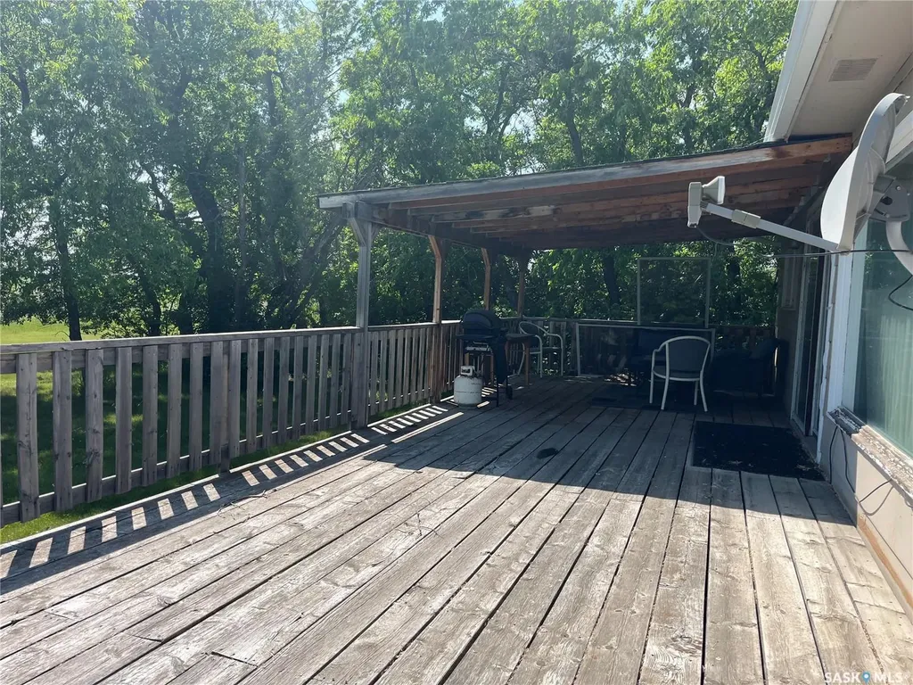 1000 Railway Avenue W Foam Lake SK S0A 1A0