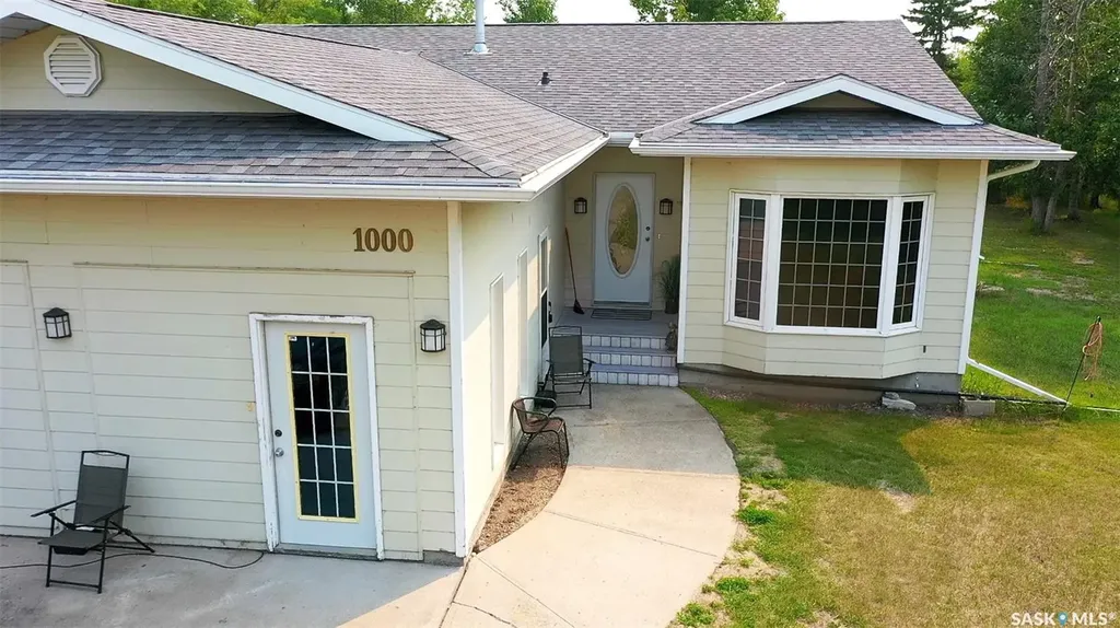 1000 Railway Avenue W Foam Lake SK S0A 1A0