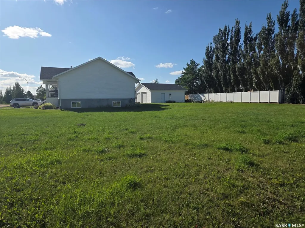 188 Sarah Drive S Elbow SK S0L 1J0