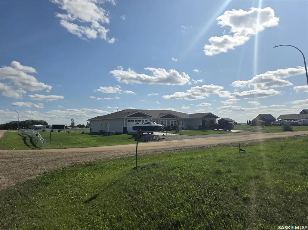 188 Sarah Drive S Elbow SK S0L 1J0
