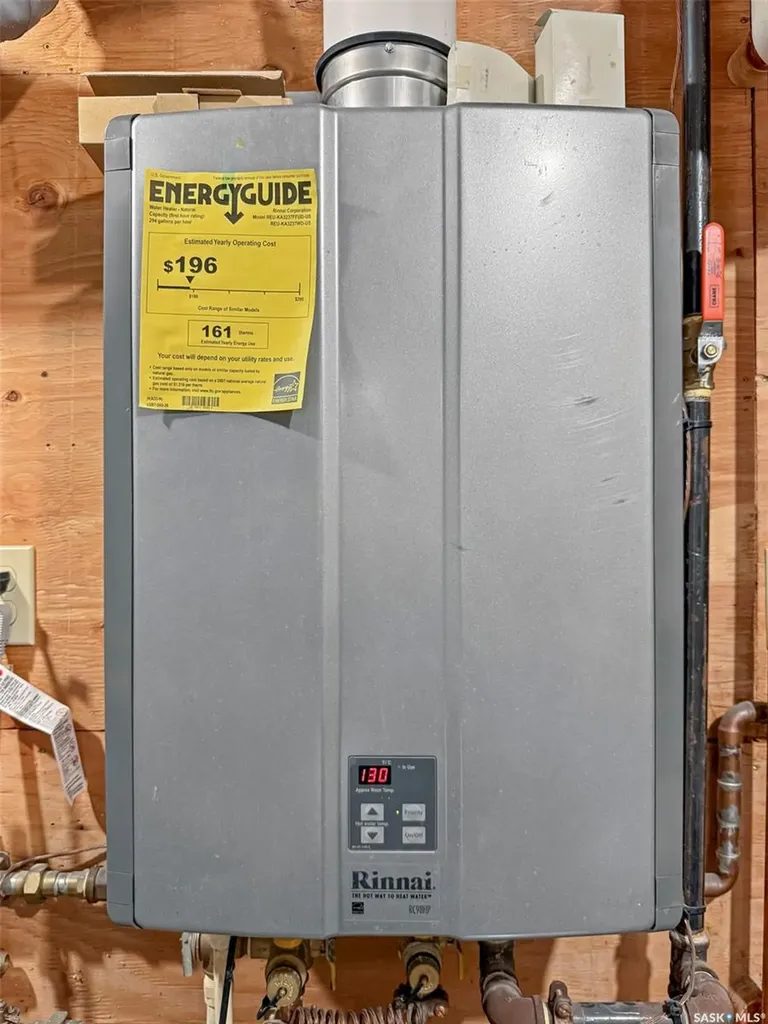 735 Sidney Street E Swift Current SK S9H 1T5