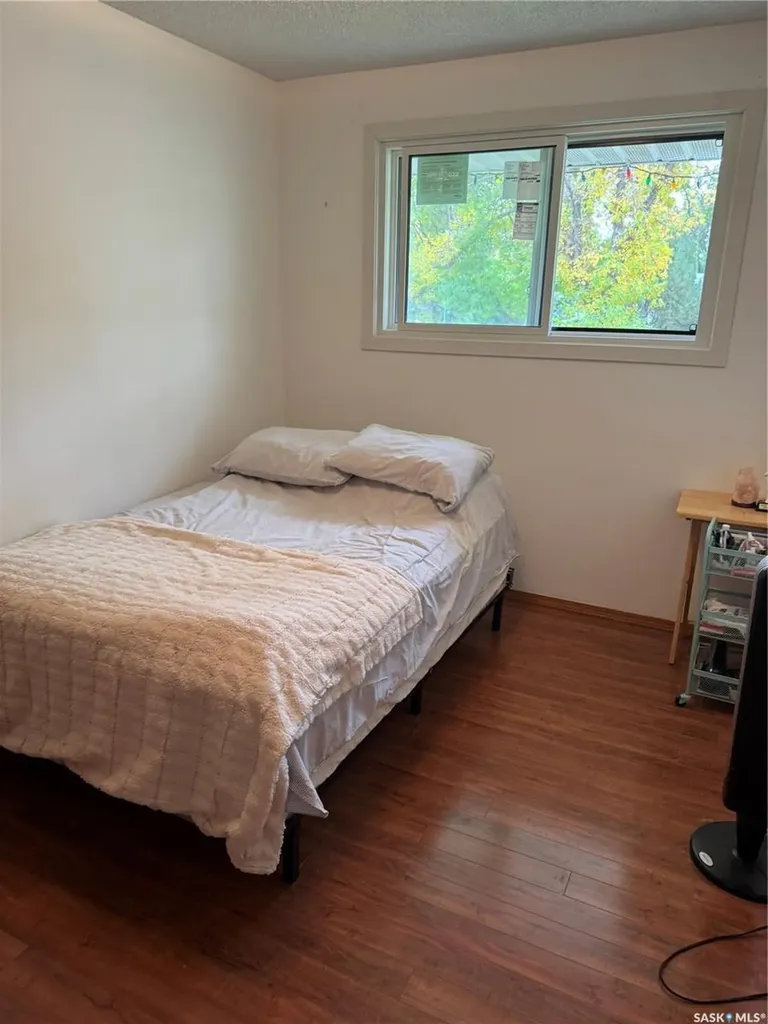 1609 Warren Avenue Weyburn SK S4H 0M3