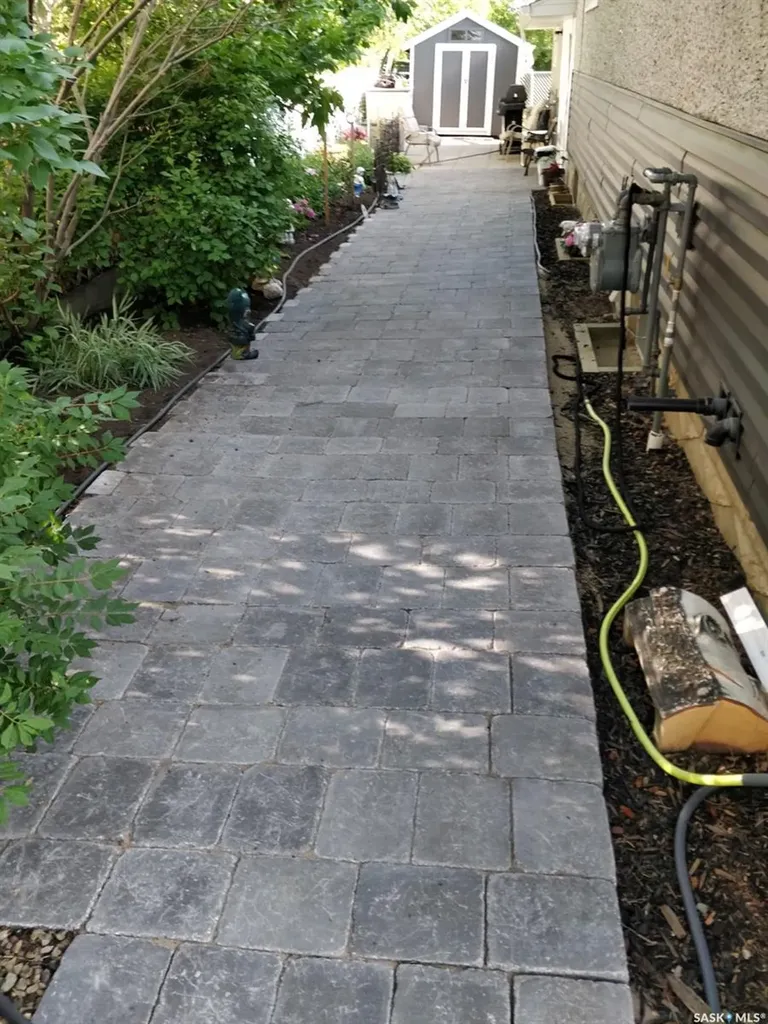 2 22nd Street Battleford SK S0M 0E0