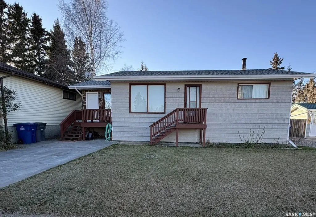 371 2nd Street W Glaslyn SK S0M 0Y0
