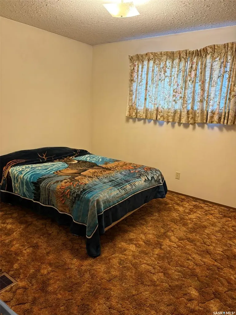 371 2nd Street W Glaslyn SK S0M 0Y0