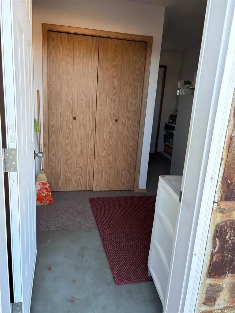 371 2nd Street W Glaslyn SK S0M 0Y0