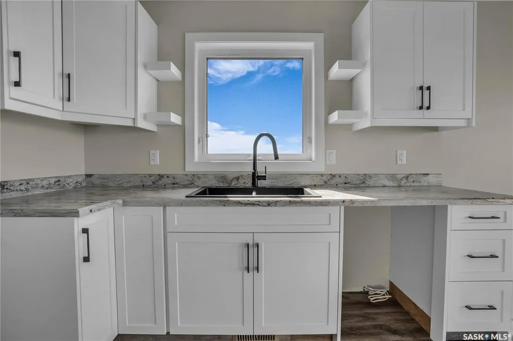 78 Sunset Acres Road Last Mountain Lake East Side SK S0G 0Z0