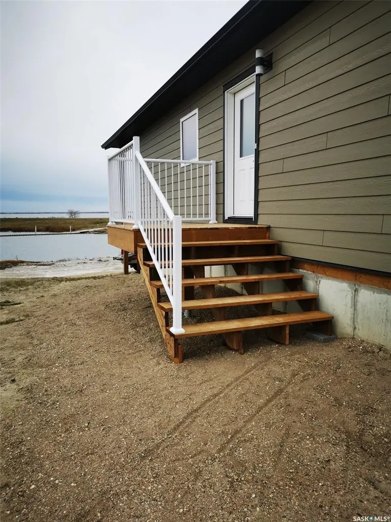 78 Sunset Acres Road Last Mountain Lake East Side SK S0G 0Z0