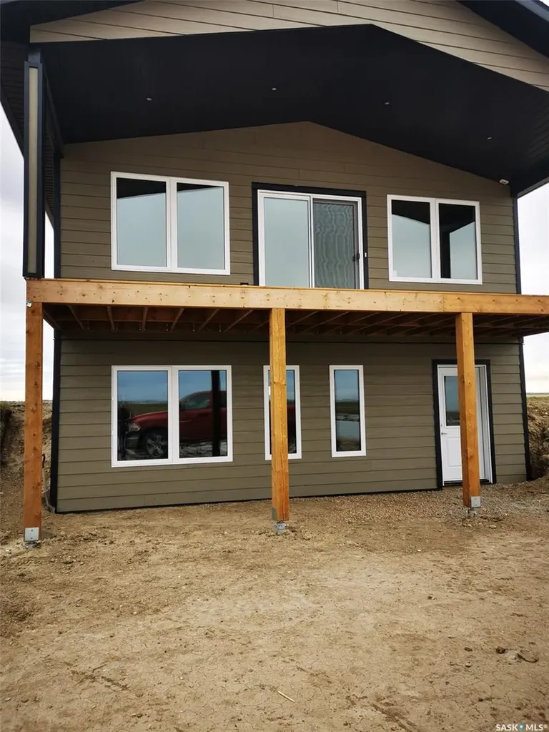 78 Sunset Acres Road Last Mountain Lake East Side SK S0G 0Z0