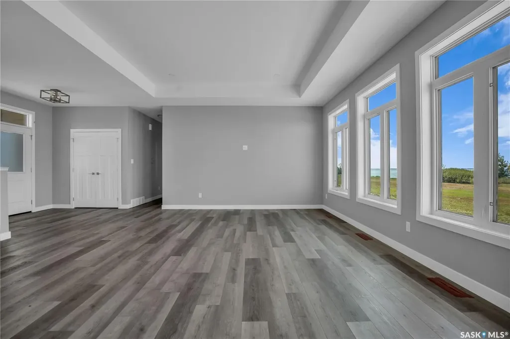 52 Sunset Acres Lane Last Mountain Lake East Side SK S0G 0Z0