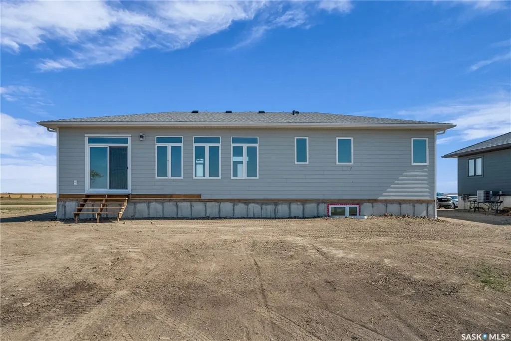 52 Sunset Acres Lane Last Mountain Lake East Side SK S0G 0Z0