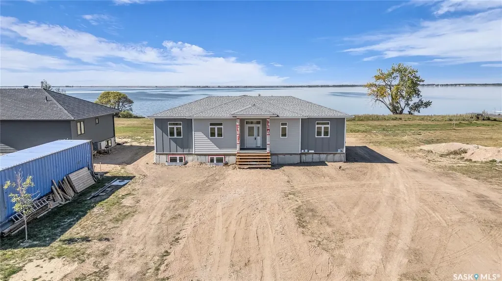 52 Sunset Acres Lane Last Mountain Lake East Side SK S0G 0Z0