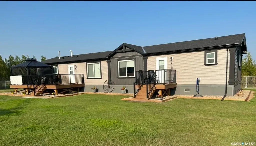 502 508 Railway Avenue E Maidstone SK S0M 1M0