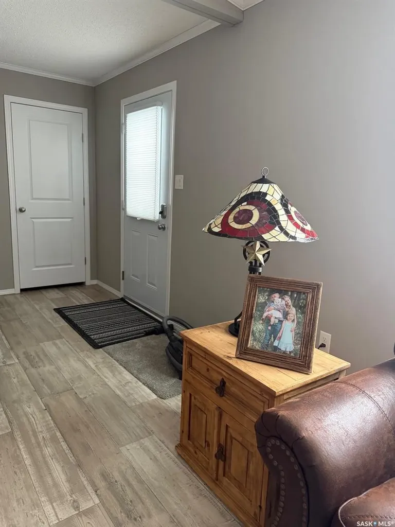 502 508 Railway Avenue E Maidstone SK S0M 1M0