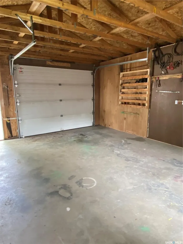 1218 2nd Street Estevan SK S4A 0M2