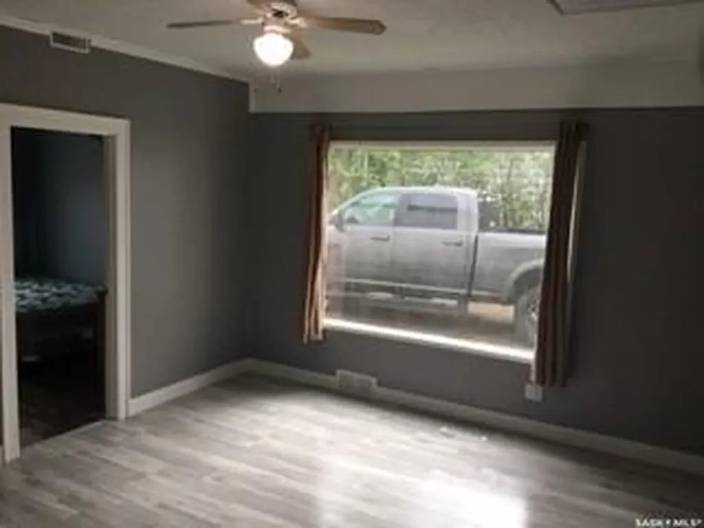 1218 2nd Street Estevan SK S4A 0M2