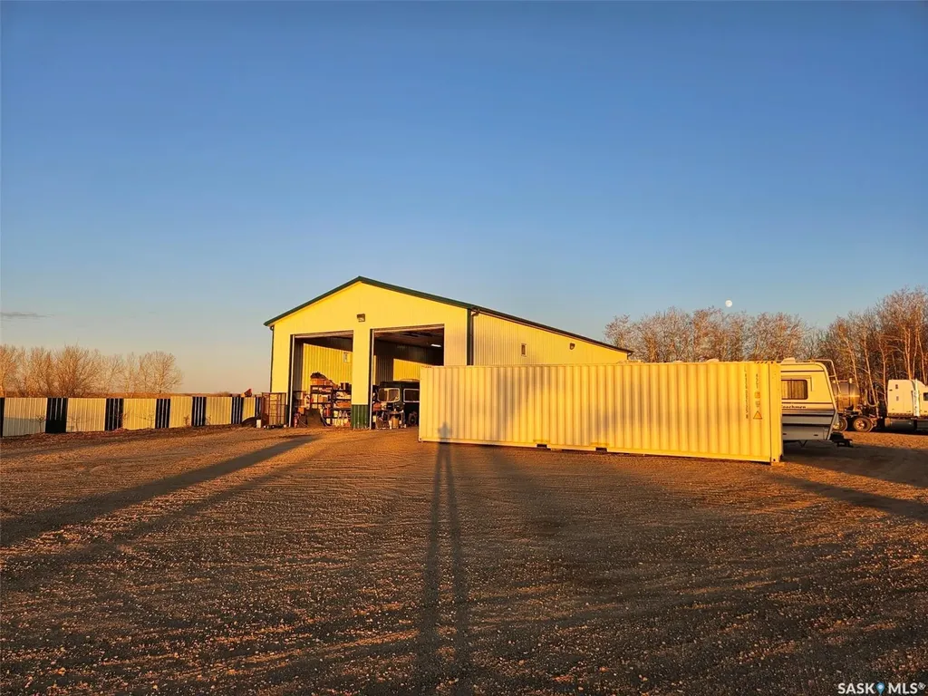 205 King Street Kisbey SK S0C 1L0