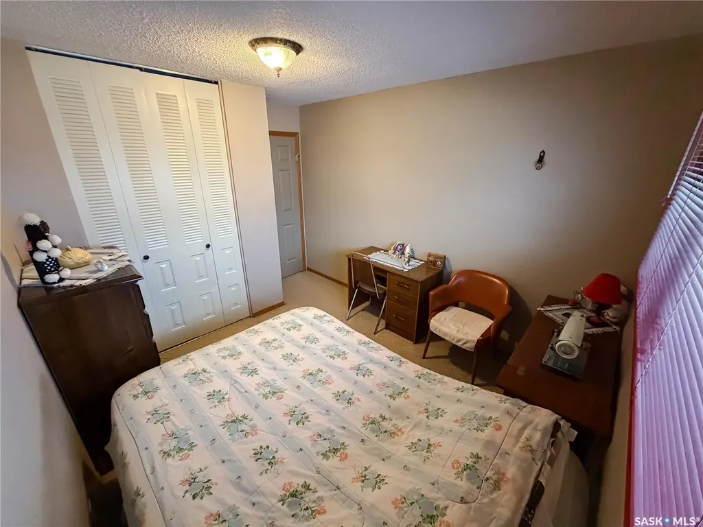 594 5th Street W Shaunavon SK S0N 2M0