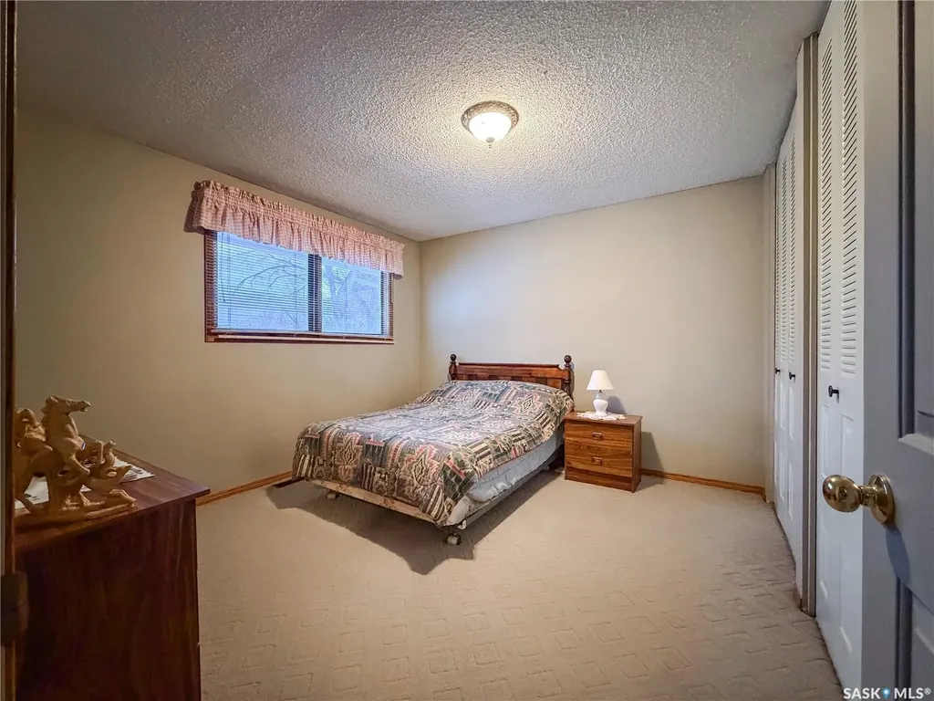 594 5th Street W Shaunavon SK S0N 2M0