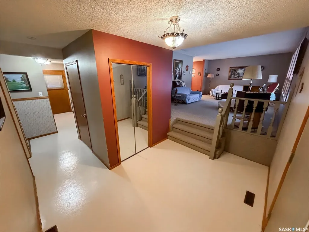 594 5th Street W Shaunavon SK S0N 2M0