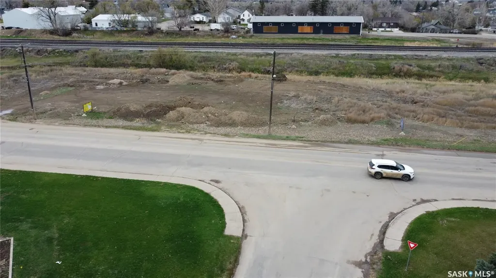 925 South Railway Street E Swift Current SK S9H 3B4