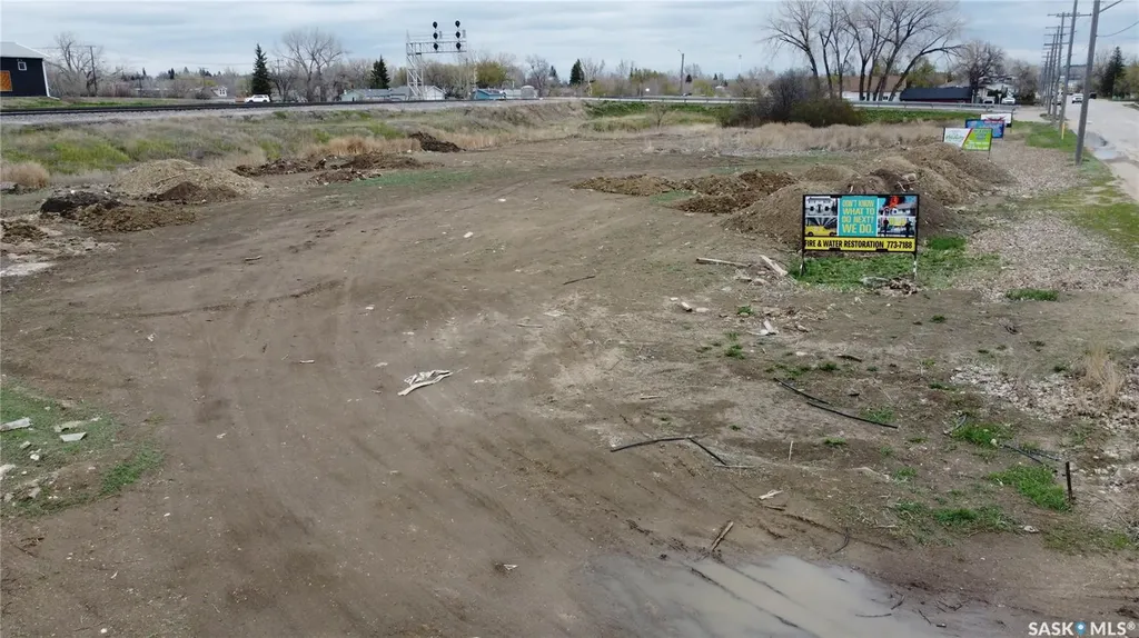925 South Railway Street E Swift Current SK S9H 3B4