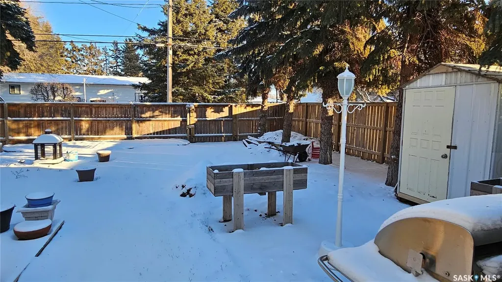 1004 9th Street Humboldt SK S0K 2A0