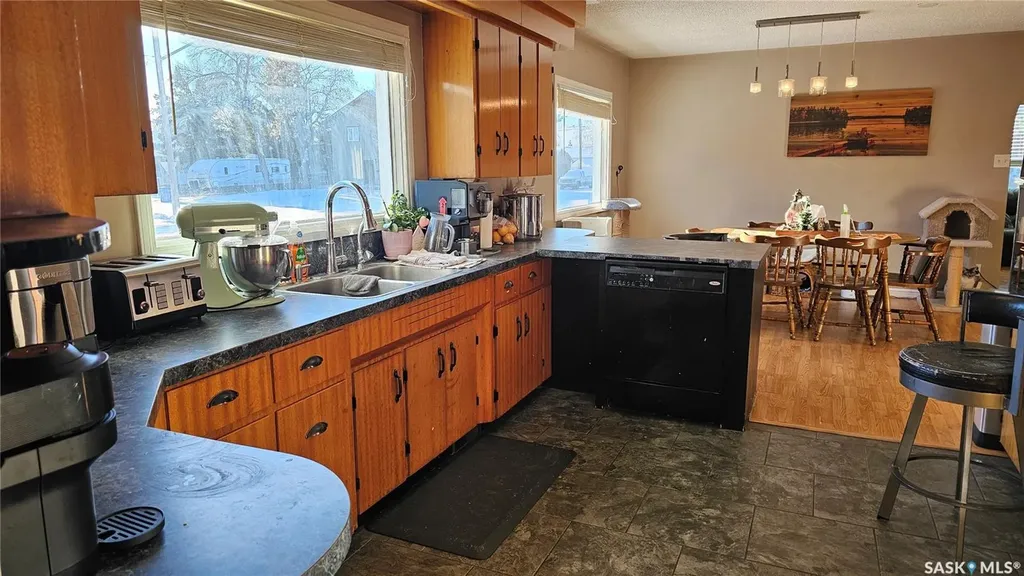 1004 9th Street Humboldt SK S0K 2A0