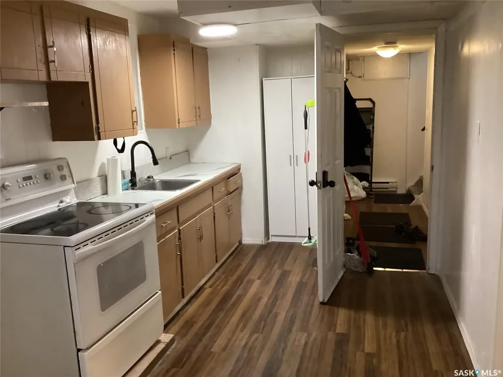 1164 Argyle Street Regina SK S4T 3R5