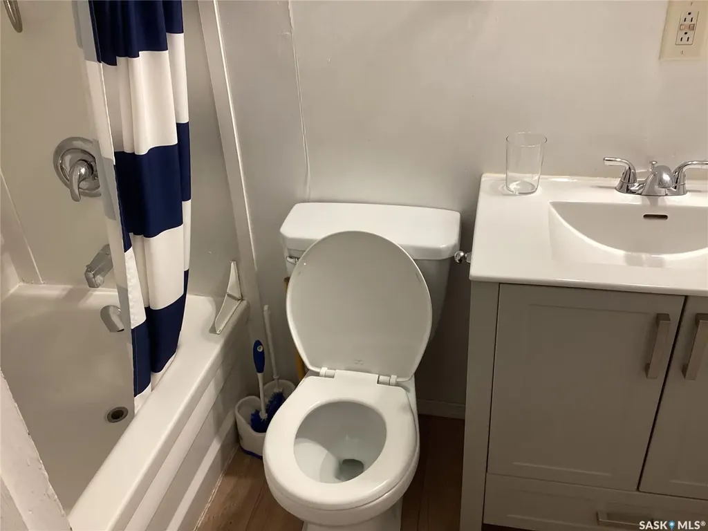 1164 Argyle Street Regina SK S4T 3R5