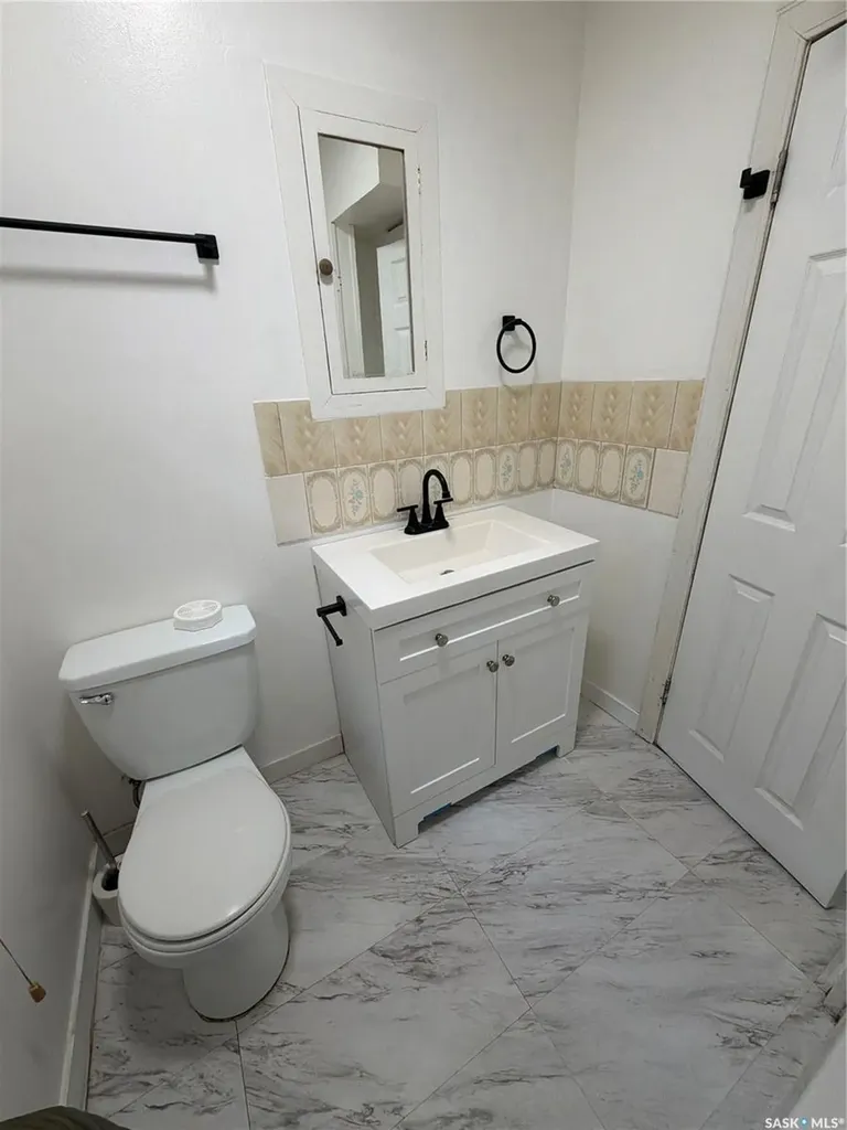 1164 Argyle Street Regina SK S4T 3R5