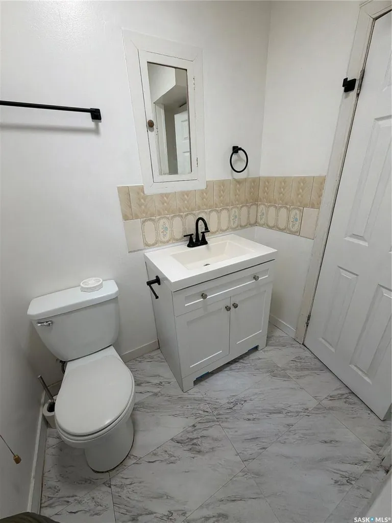 1164 Argyle Street Regina SK S4T 3R5