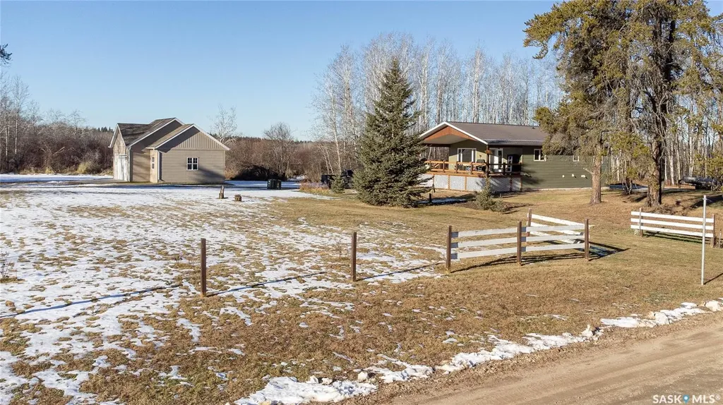 8 Main Street Pierceland SK S0M 2K0