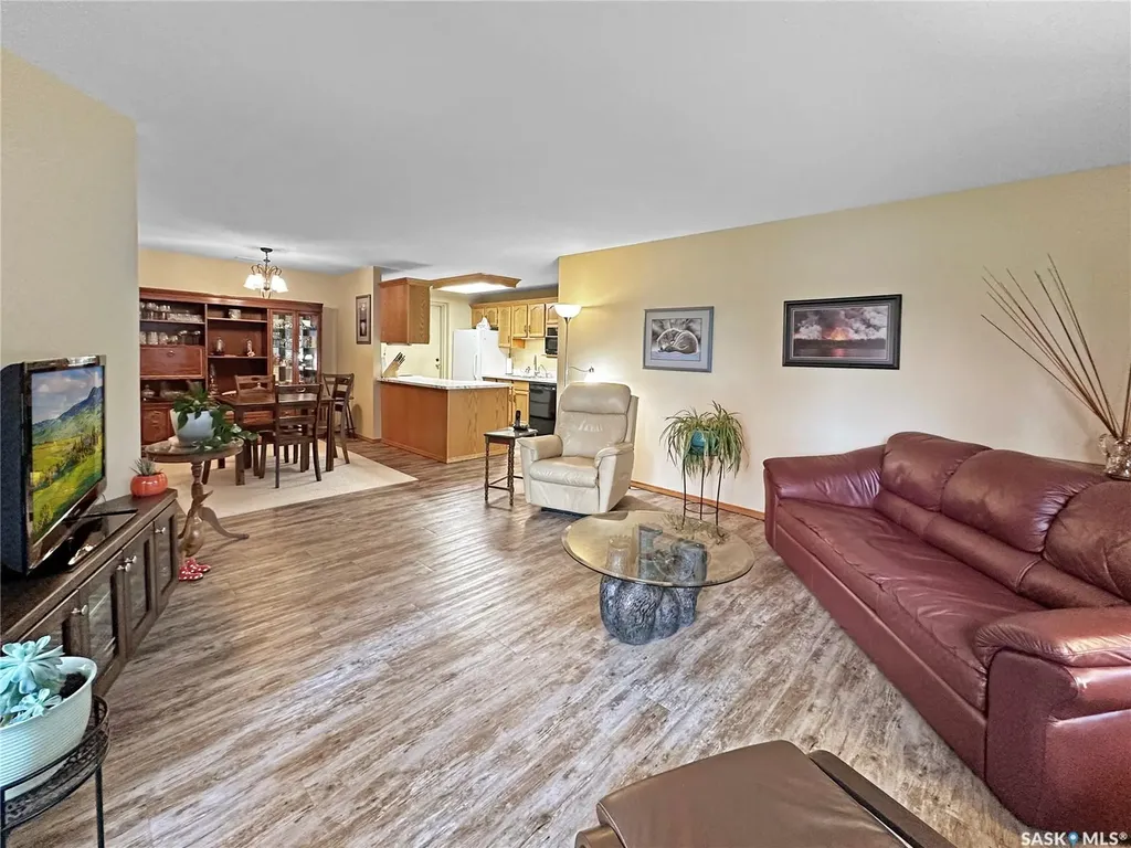 532 River Street Prince Albert SK S6V 0A6