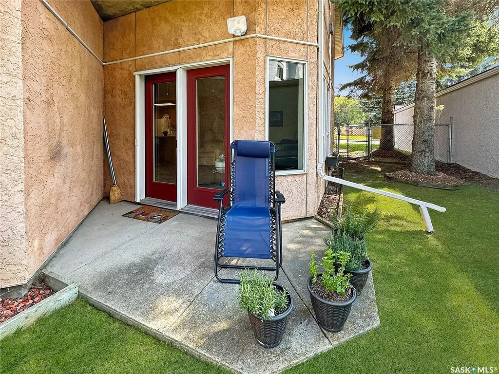 532 River Street Prince Albert SK S6V 0A6