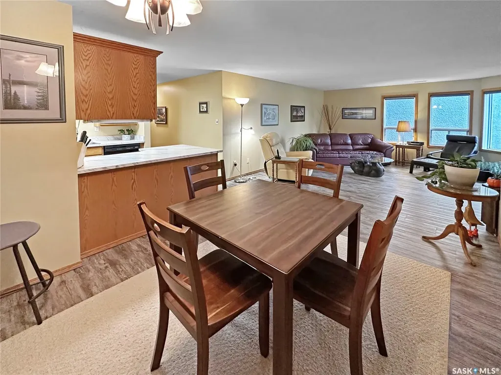 532 River Street Prince Albert SK S6V 0A6