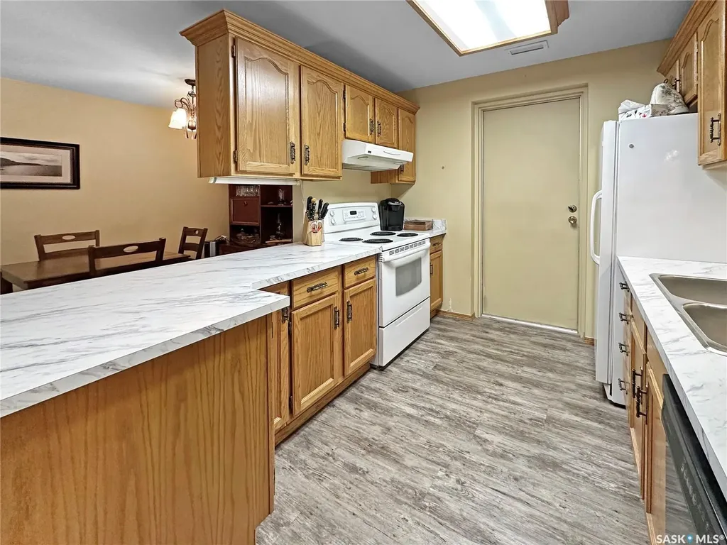 532 River Street Prince Albert SK S6V 0A6