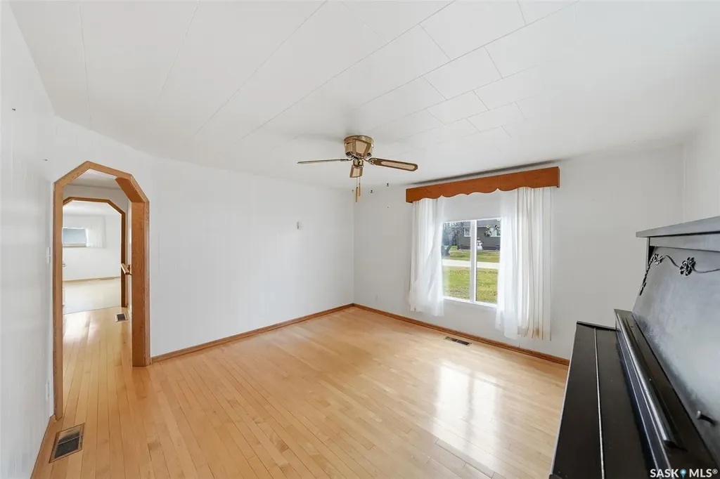 624 Saskatchewan Avenue Imperial SK S0G 2J0