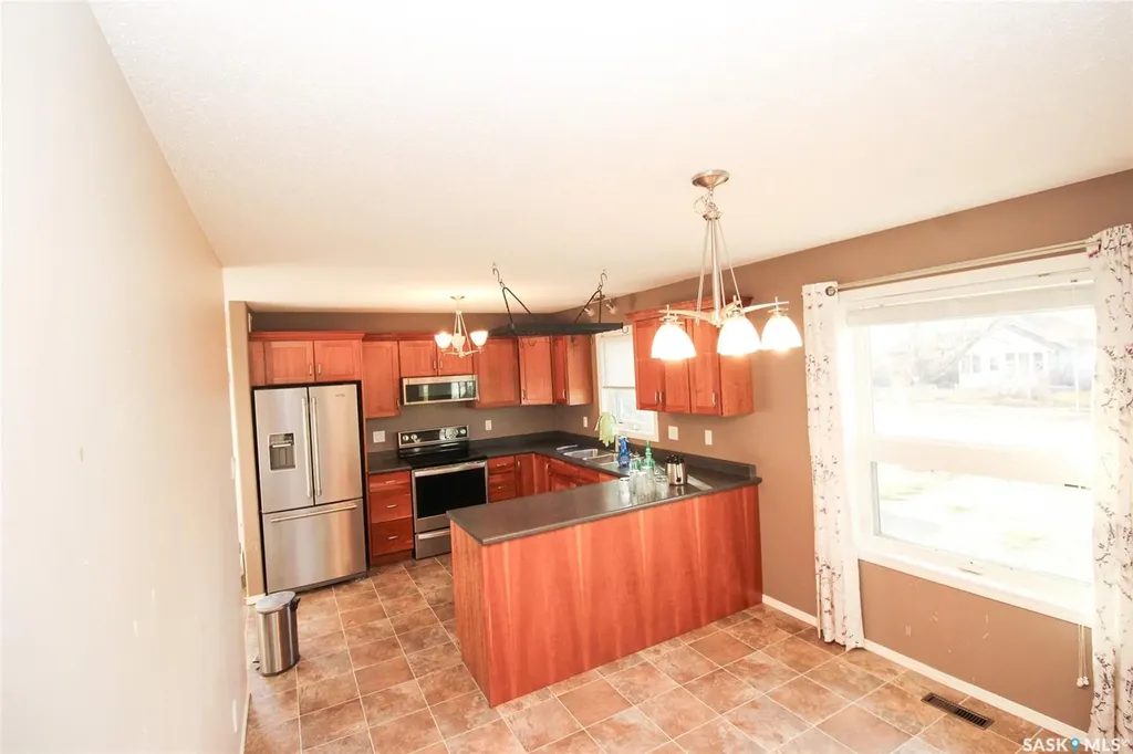 406 Main Street Climax SK S0N 0N0