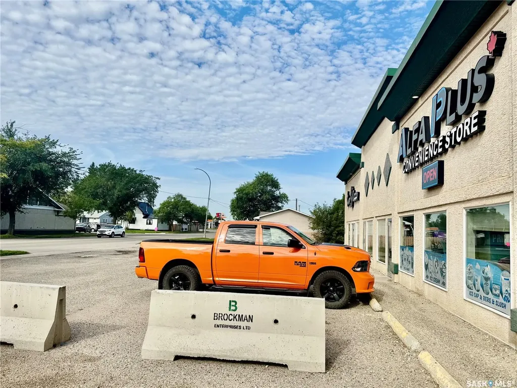 1307 D 8th Avenue Humboldt SK S0K 2A0