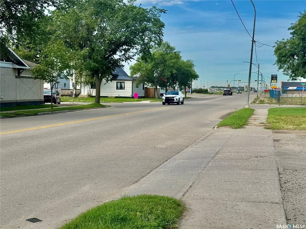 1307 D 8th Avenue Humboldt SK S0K 2A0
