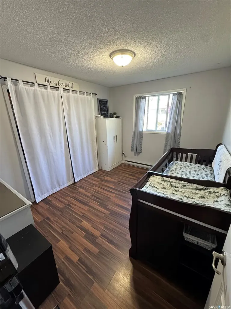 116 Elizabeth Avenue Naicam SK S0K 2Z0