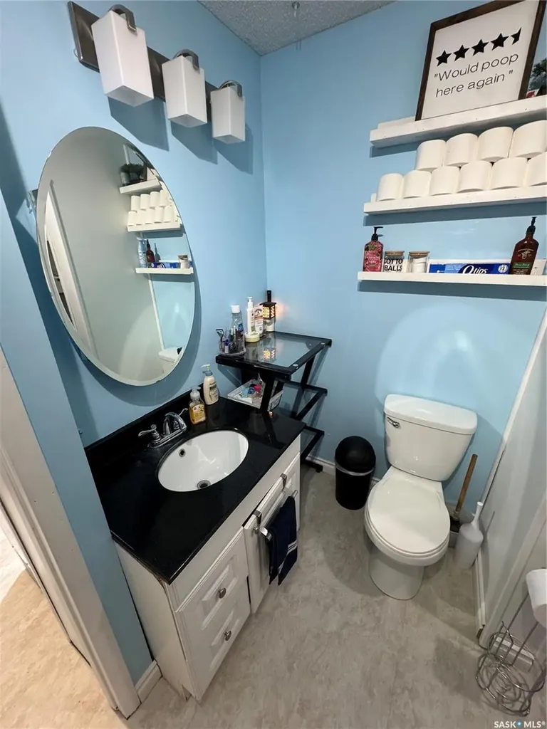116 Elizabeth Avenue Naicam SK S0K 2Z0