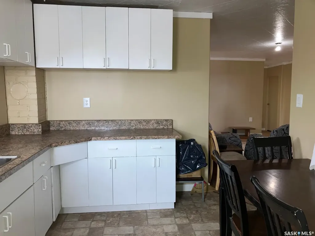 205 1st Avenue W Nipawin SK S0E 1E0