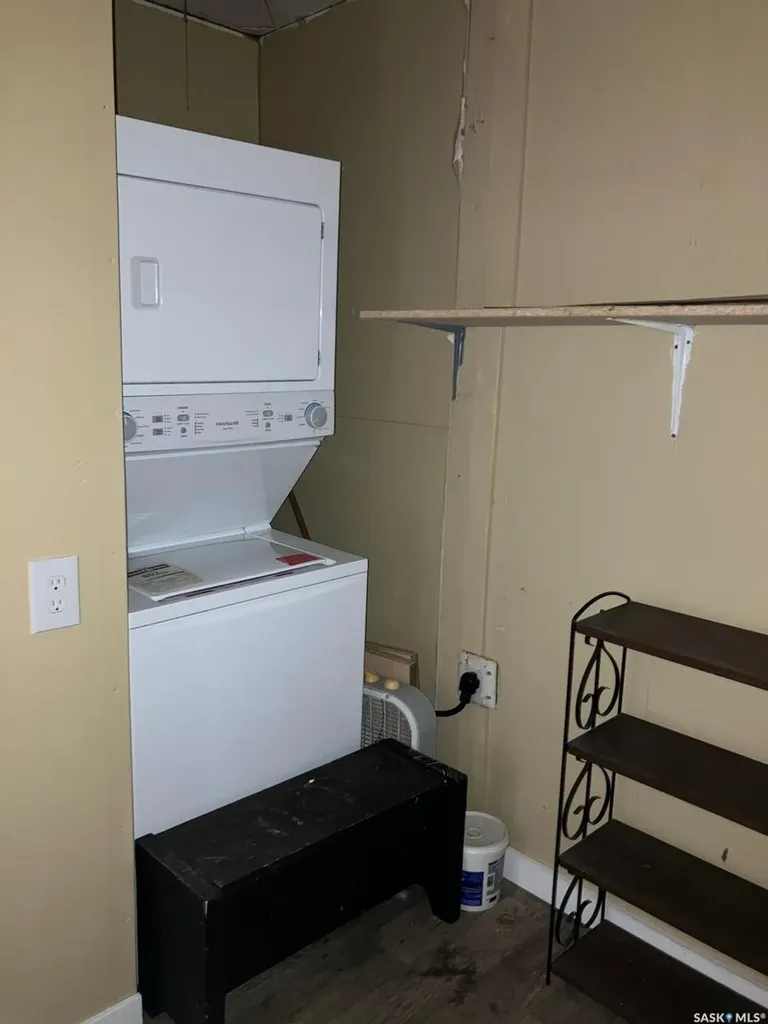 205 1st Avenue W Nipawin SK S0E 1E0