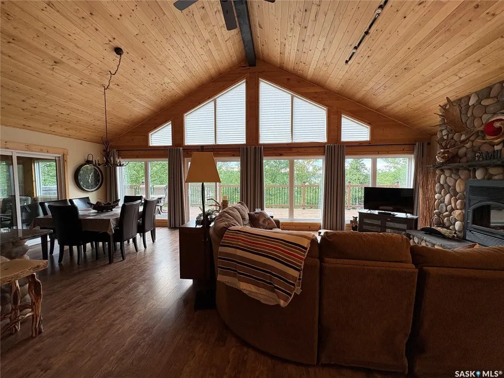 5 Sunset Drive Big River Rm No. 555 SK S0J 0E0